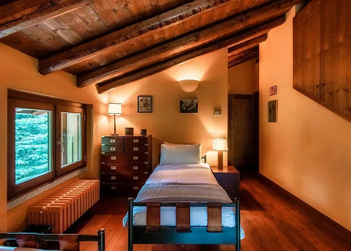 Oasi - By Myhomeincomo Вилла Canzo