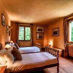 Oasi - By Myhomeincomo Canzo
