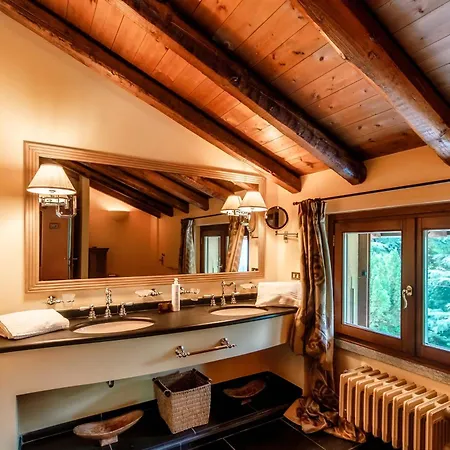 Oasi - By Myhomeincomo *